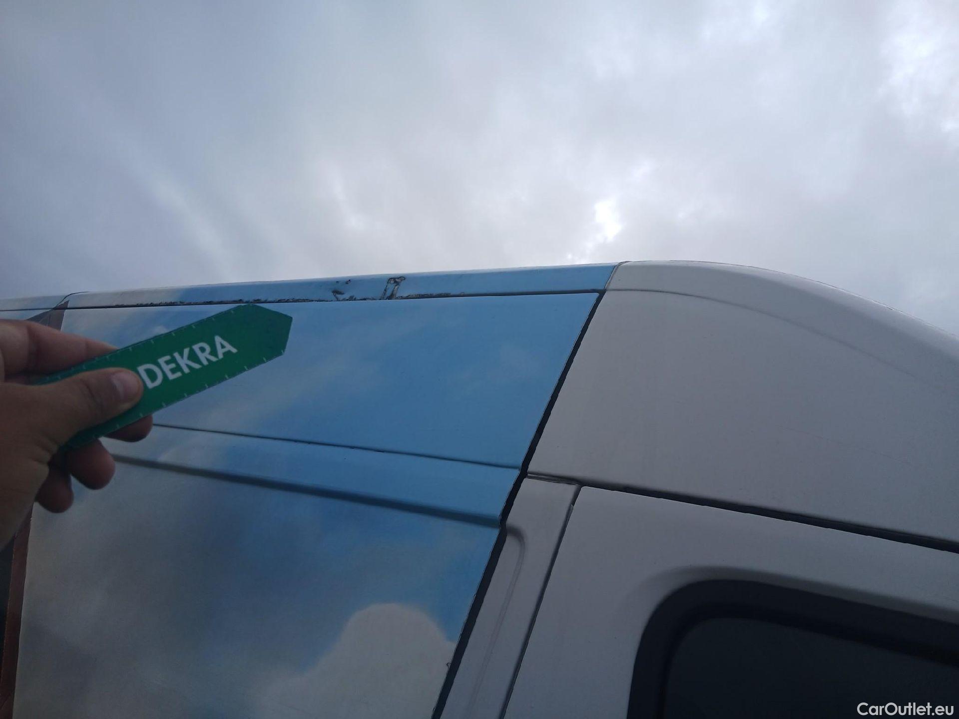  Peugeot  Boxer PEUGEOT  / 2014 / 4P / furgón Pack 335 L3 H2 BHDI 103kW (140CV) S&S #68