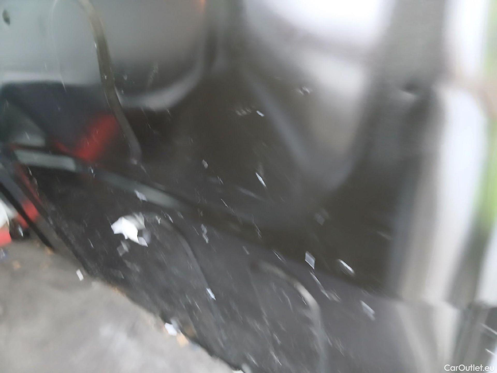  Renault  Kangoo RENAULT  Furgón/2013/3P/furgón derivado de turismo Profesional dCi 55 kW (75 CV) #30