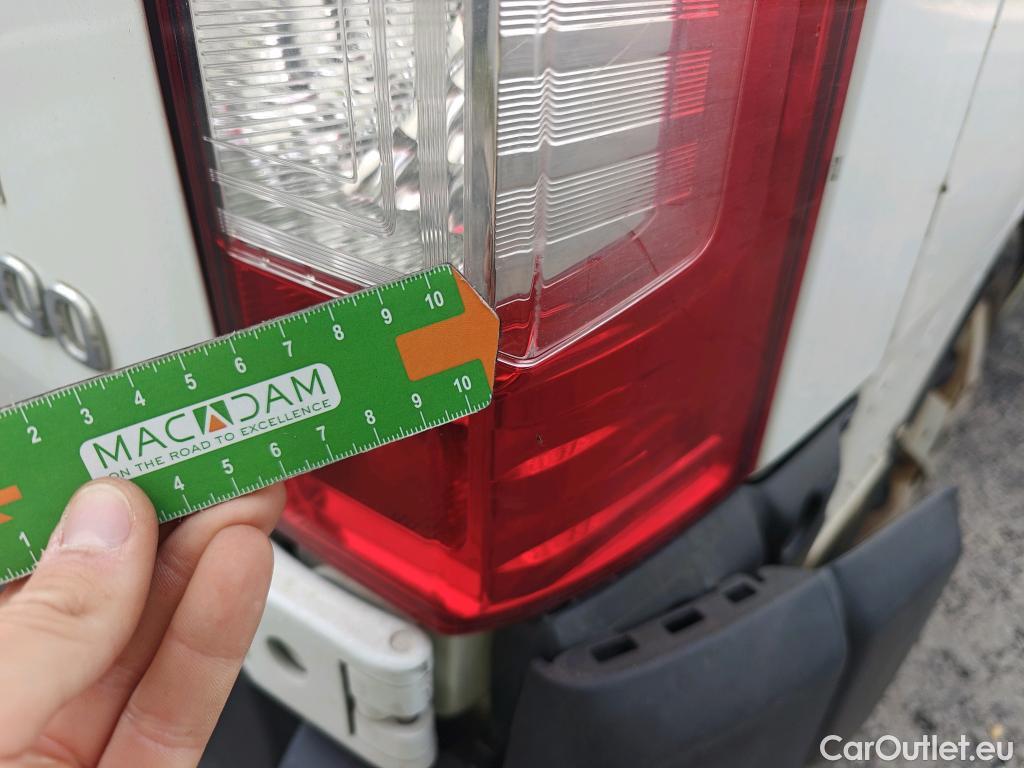  Nissan  NV400 NISSAN  / 2011 / 4P / furgón L2H2 3,5T 2.3dCi 99kW FWD Comfort #ISOTERMO# #26