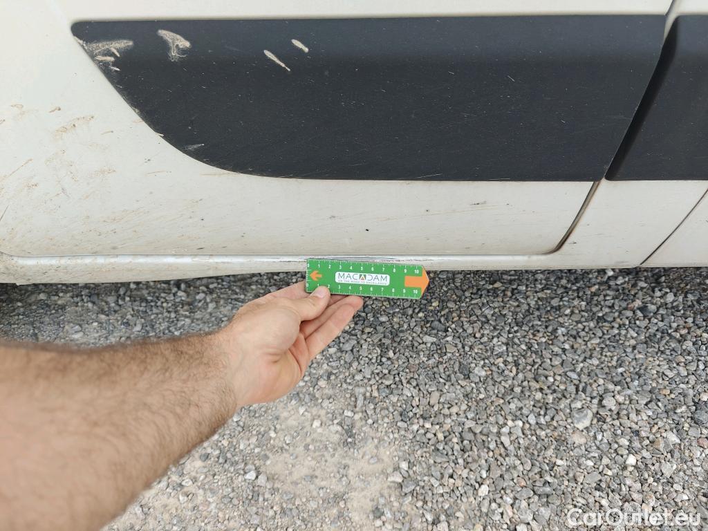  Renault  Master RENAULT  / 2019 / 4P / furgón Furgón T L2H2 3500 Bl dCi 100kW (135CV) #48