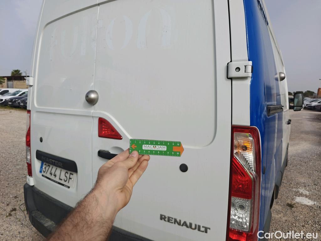  Renault  Master RENAULT  / 2019 / 4P / furgón Furgón T L2H2 3500 Bl dCi 100kW (135CV) #26