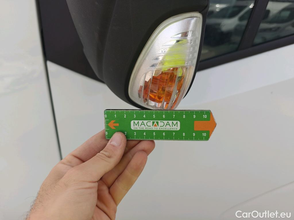  Renault  Master RENAULT  / 2019 / 4P / furgón Furgón T L2H2 3500 Bl dCi 100kW (135CV) #72