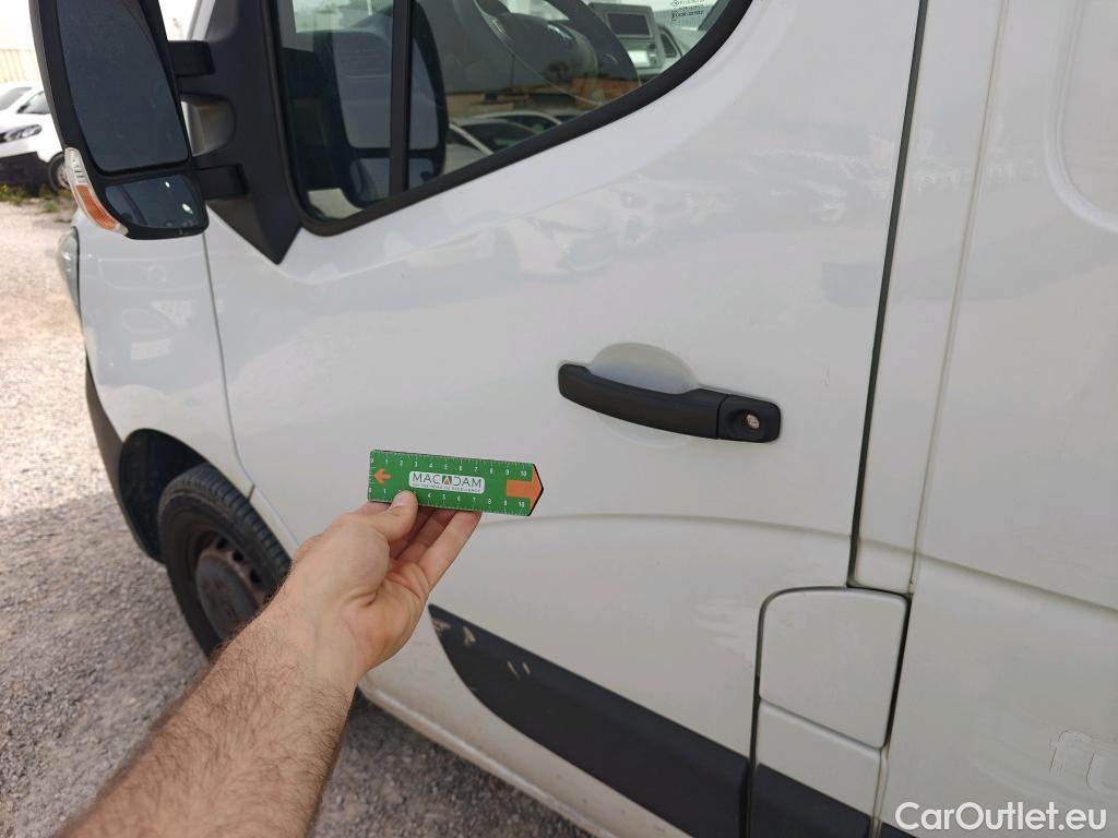  Renault  Master RENAULT  / 2019 / 4P / furgón Furgón T L2H2 3500 Bl dCi 100kW (135CV) #63