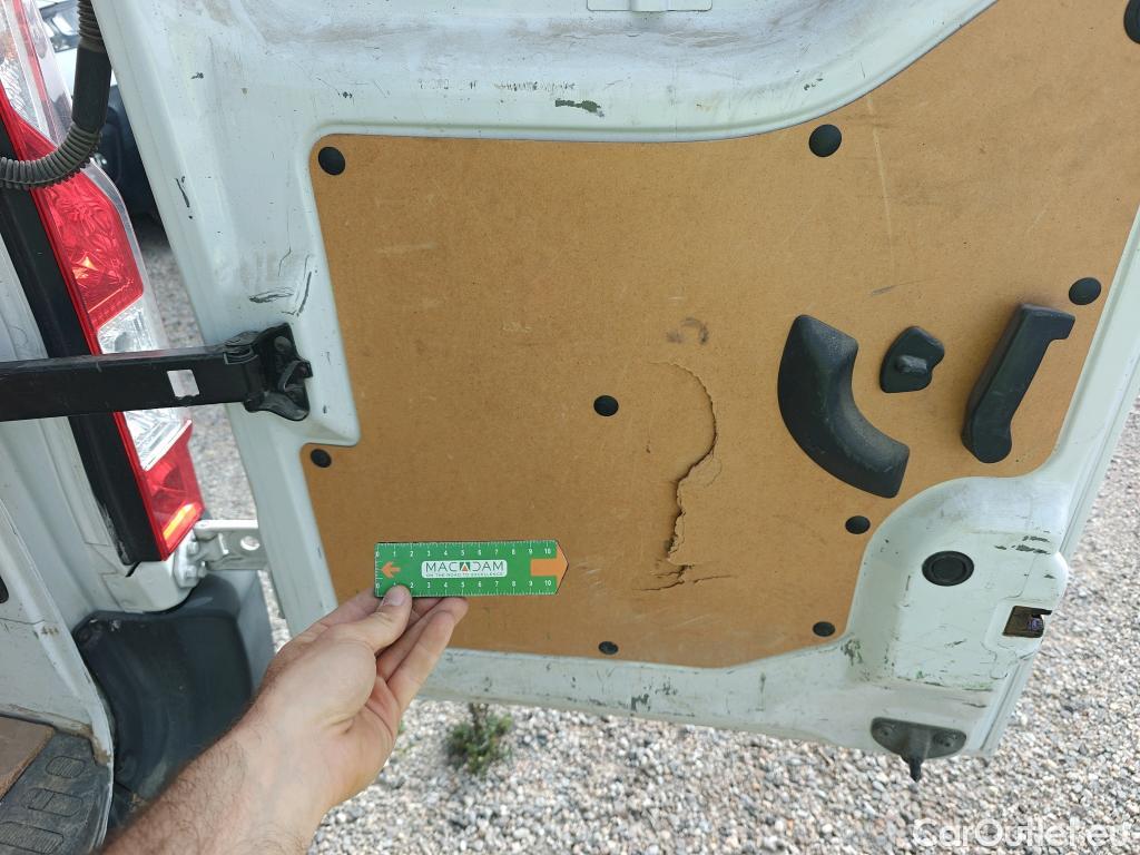  Renault  Master RENAULT  / 2019 / 4P / furgón Furgón T L2H2 3500 Bl dCi 100kW (135CV) #52