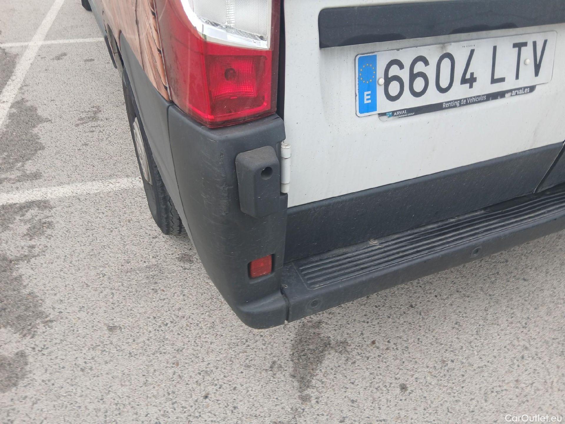  Peugeot  Boxer PEUGEOT  / 2014 / 4P / furgón Pack 335 L3 H2 BHDI 103kW (140CV) S&S #32