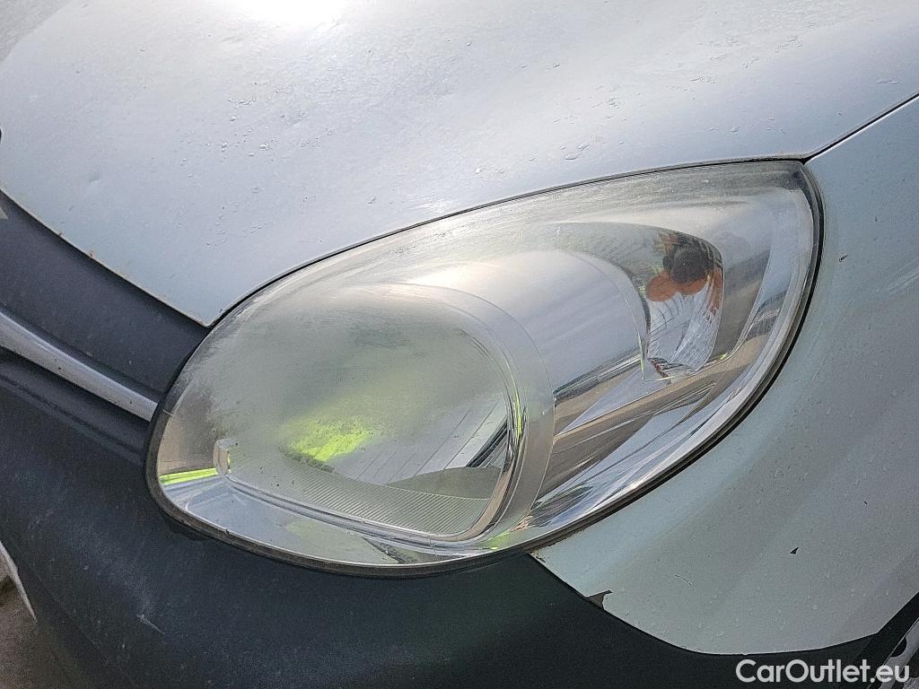  Renault  Kangoo RENAULT  Furgón/2013/3P/furgón derivado de turismo Profesional dCi 55 kW (75 CV) #36