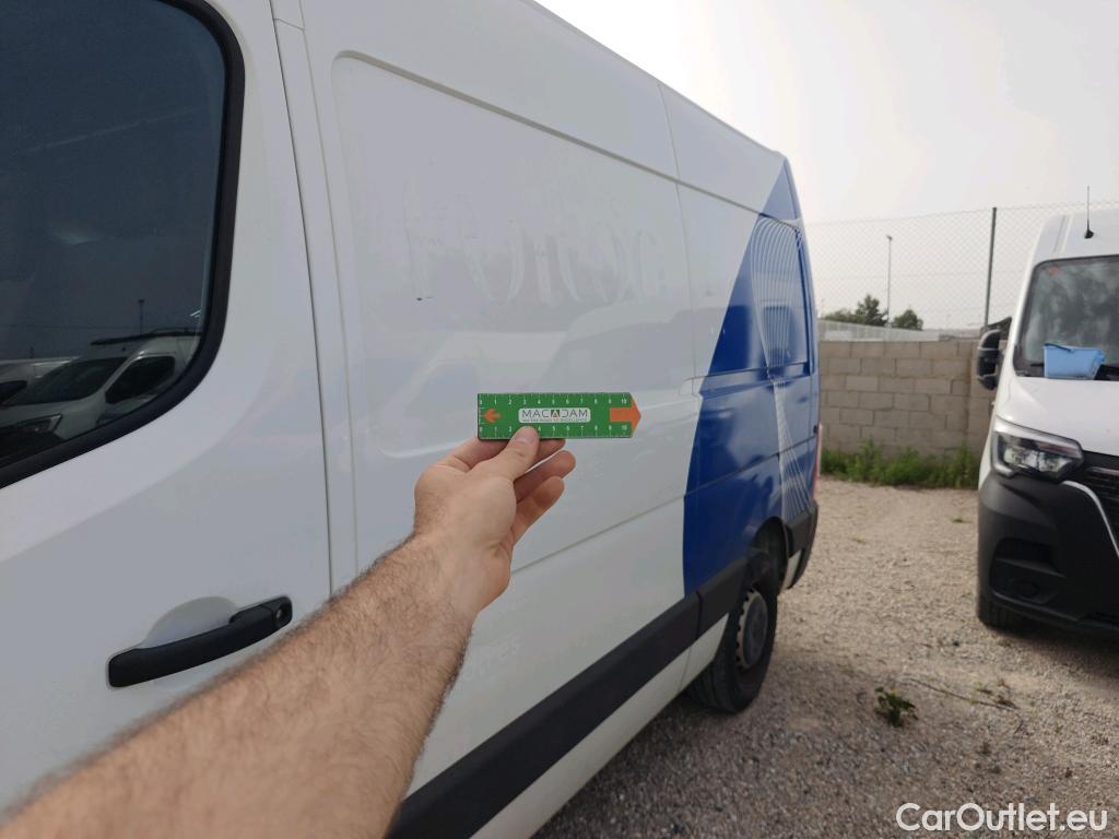  Renault  Master RENAULT  / 2019 / 4P / furgón Furgón T L2H2 3500 Bl dCi 100kW (135CV) #43