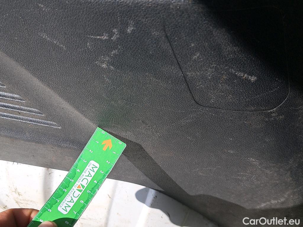  Opel  Combo OPEL  / 2018 / 3P / furgón derivado de turismo 1.5 TD 75kW (100CV) Express L H1 650kg (AC) #24