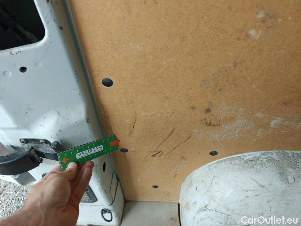  Renault  Master RENAULT  / 2019 / 4P / furgón Furgón T L2H2 3500 Bl dCi 100kW (135CV) #14