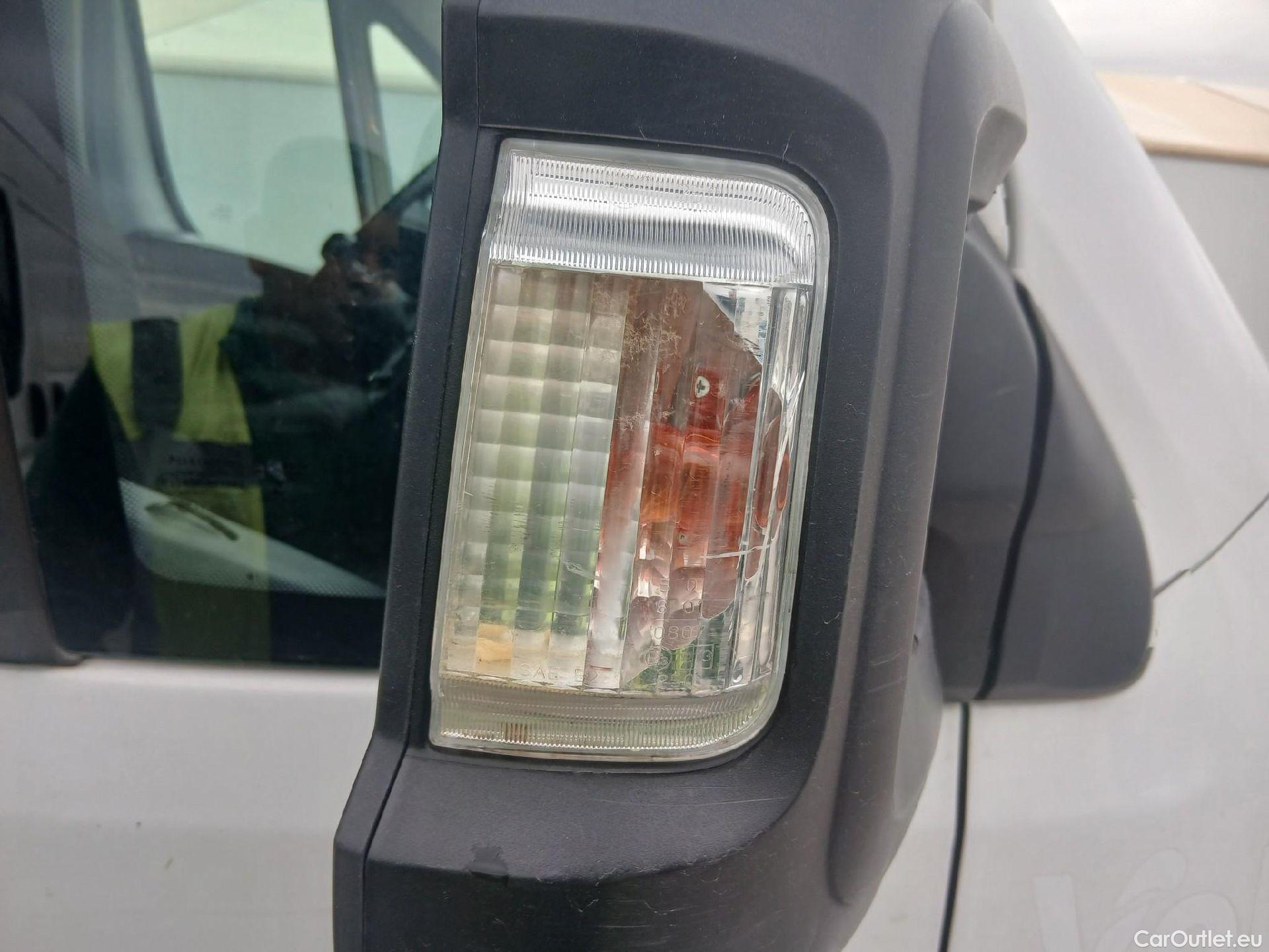  Peugeot  Boxer PEUGEOT  / 2014 / 4P / furgón Pack 335 L3 H2 BHDI 103kW (140CV) S&S #62