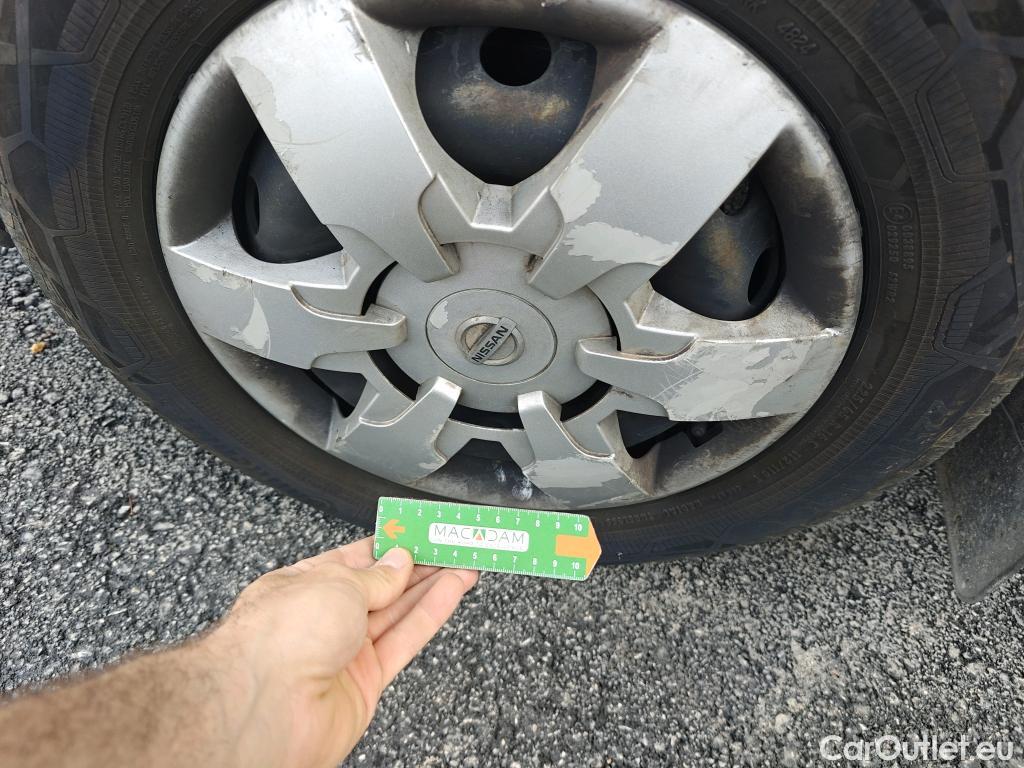  Nissan  NV400 NISSAN  / 2011 / 4P / furgón L2H2 3,5T 2.3dCi 99kW FWD Comfort #ISOTERMO# #70