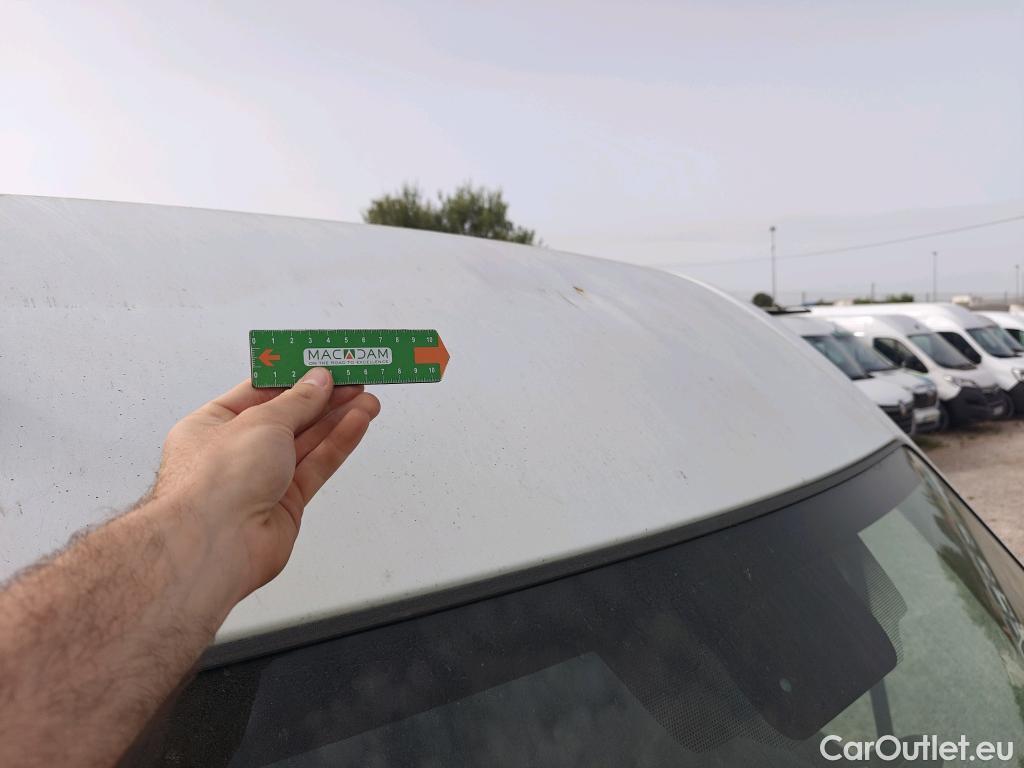  Renault  Master RENAULT  / 2019 / 4P / furgón Furgón T L2H2 3500 Bl dCi 100kW (135CV) #18