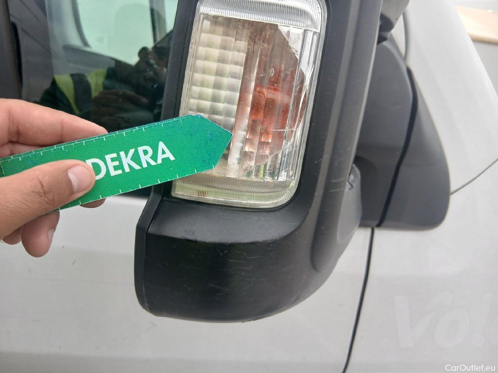  Peugeot  Boxer PEUGEOT  / 2014 / 4P / furgón Pack 335 L3 H2 BHDI 103kW (140CV) S&S #61