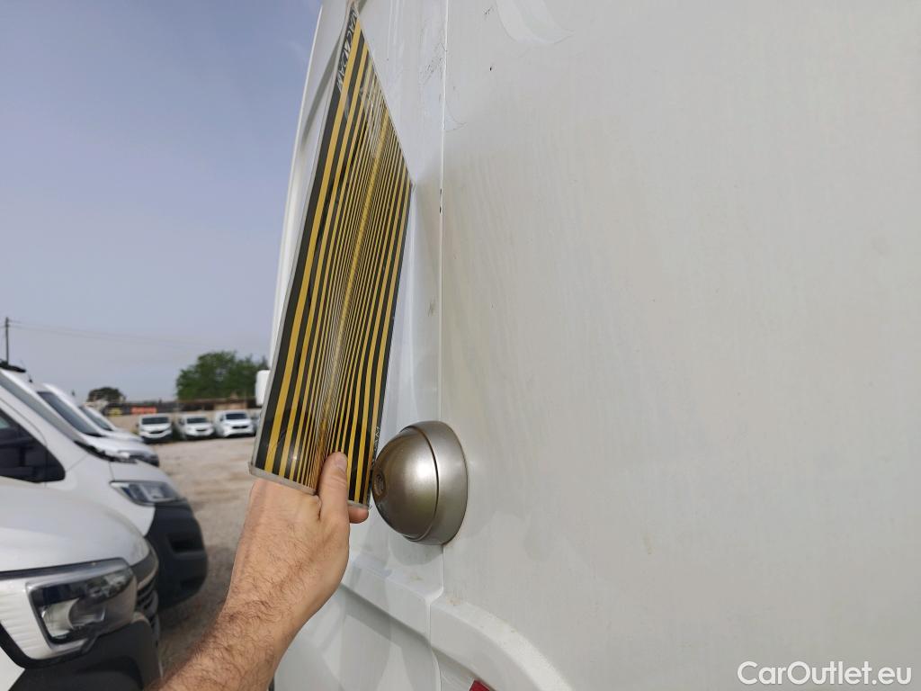  Renault  Master RENAULT  / 2019 / 4P / furgón Furgón T L2H2 3500 Bl dCi 100kW (135CV) #27