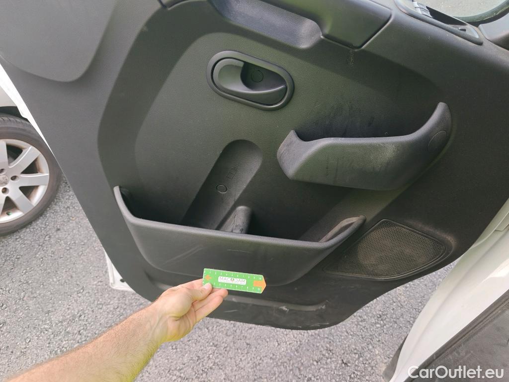  Nissan  NV400 NISSAN  / 2011 / 4P / furgón L2H2 3,5T 2.3dCi 99kW FWD Comfort #ISOTERMO# #61