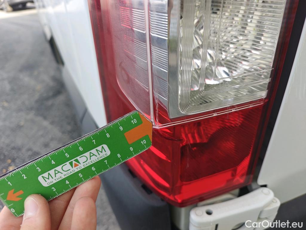  Nissan  NV400 NISSAN  / 2011 / 4P / furgón L2H2 3,5T 2.3dCi 99kW FWD Comfort #ISOTERMO# #78