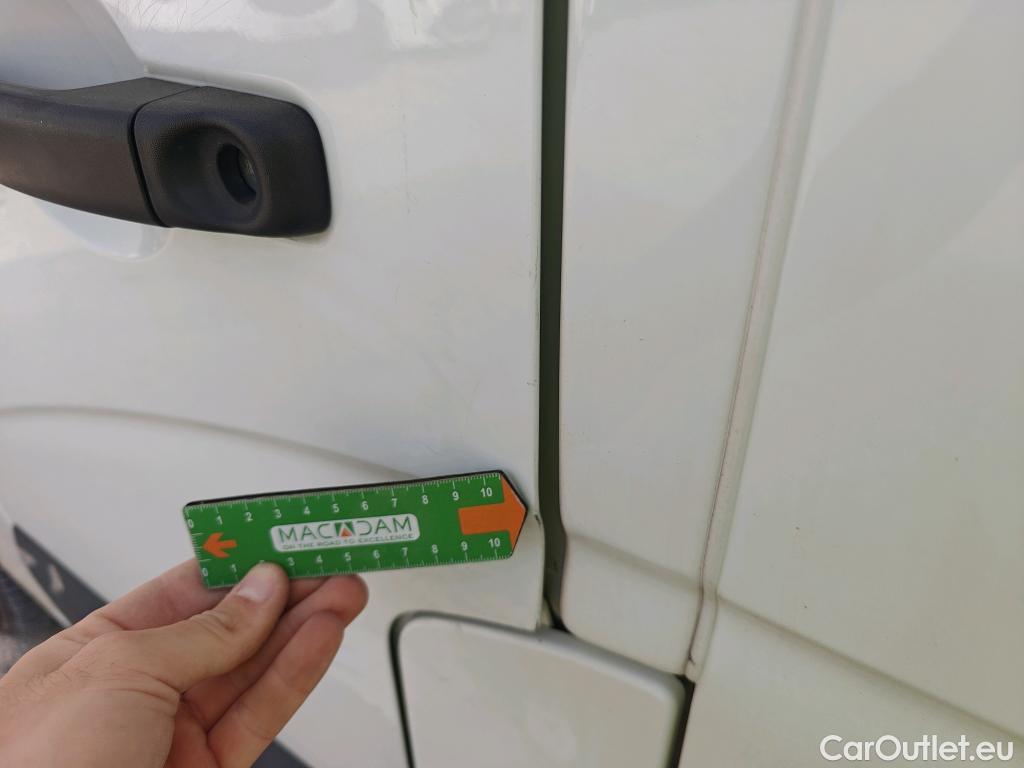  Renault  Master RENAULT  / 2019 / 4P / furgón Furgón T L2H2 3500 Bl dCi 100kW (135CV) #64