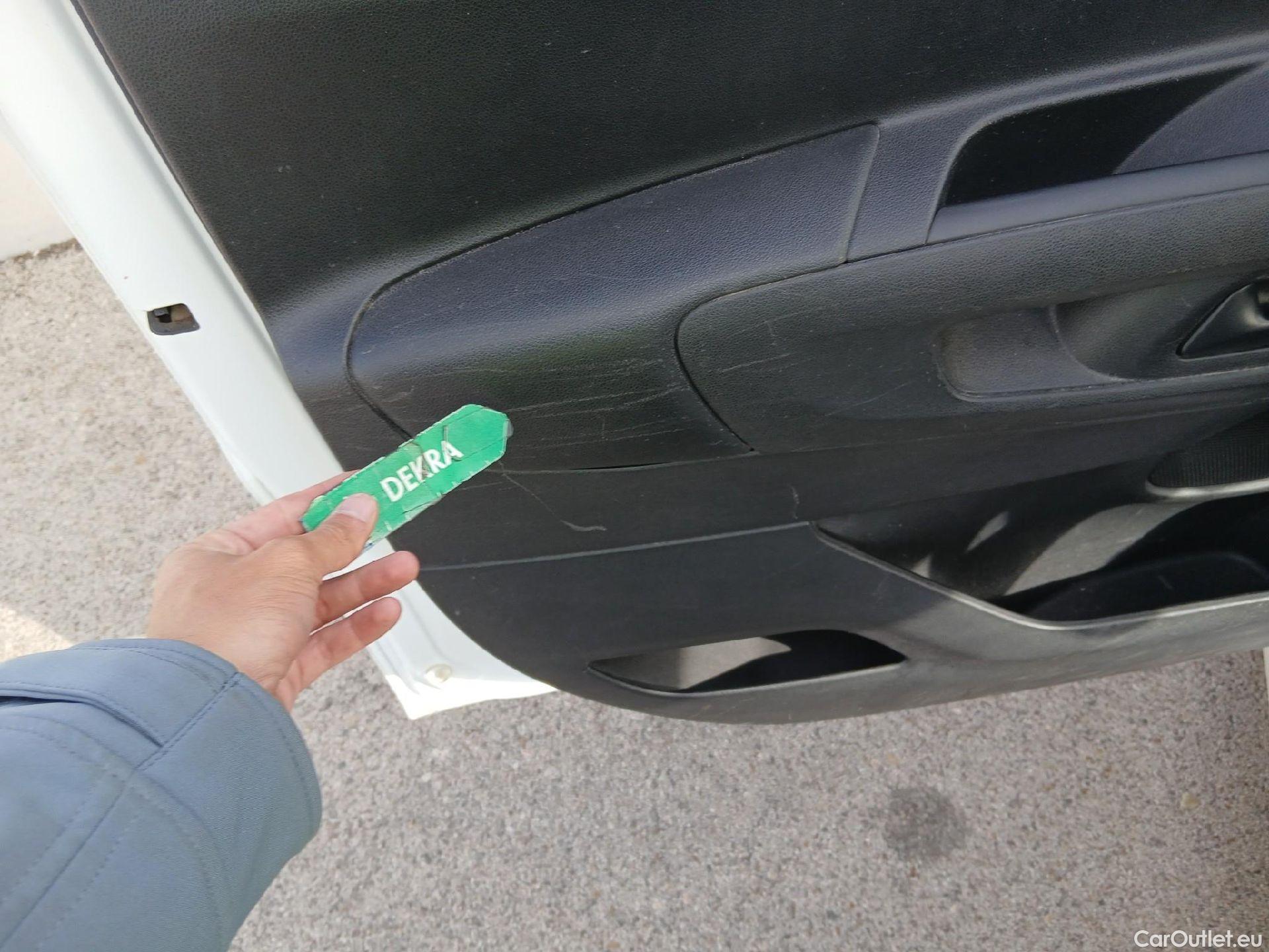  Toyota  Proace TOYOTA  COMBI CITY 1.5D 75kW (100CV) GX L1 #23