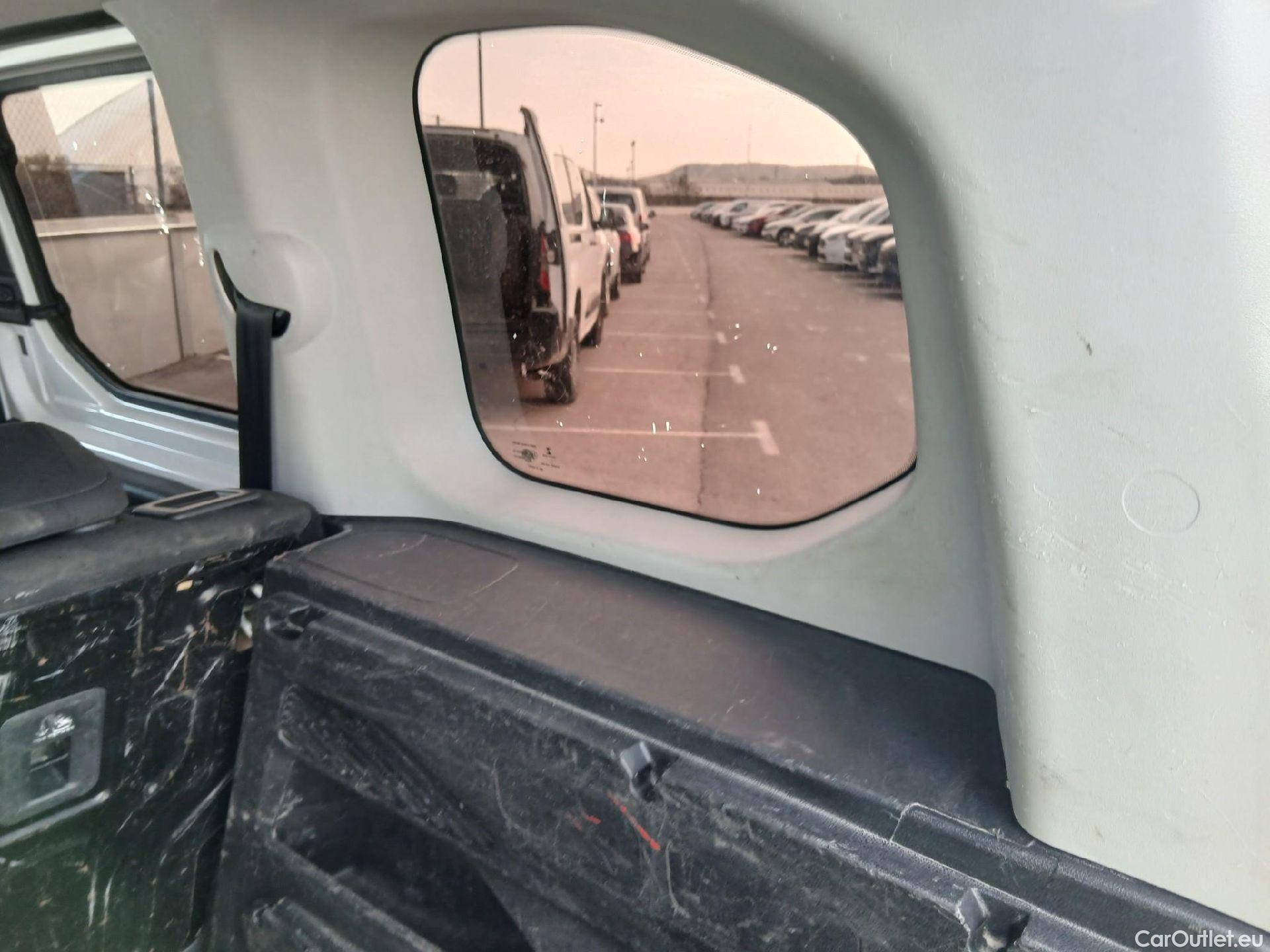  Toyota  Proace TOYOTA  COMBI CITY 1.5D 75kW (100CV) GX L1 #41