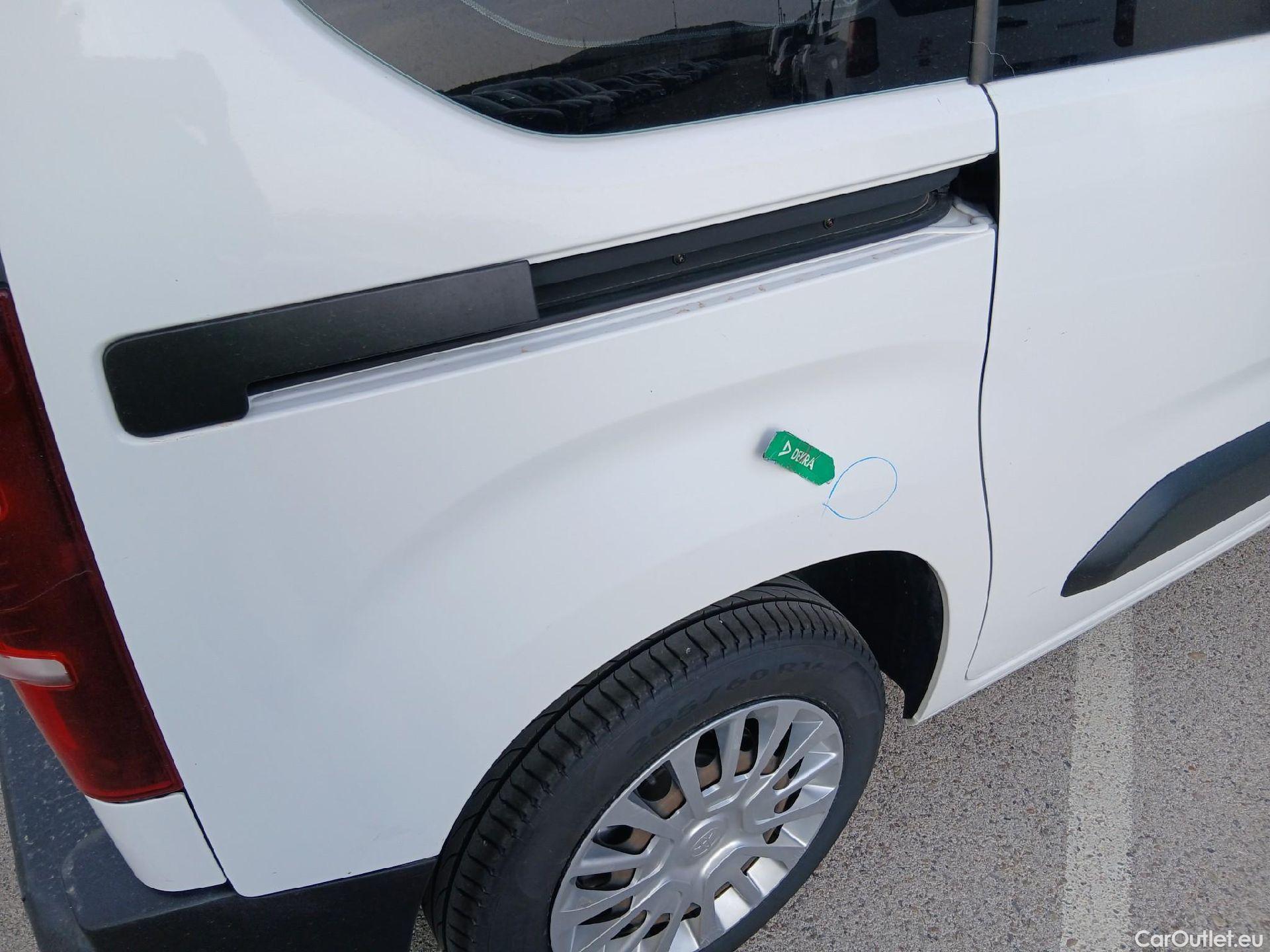  Toyota  Proace TOYOTA  COMBI CITY 1.5D 75kW (100CV) GX L1 #46