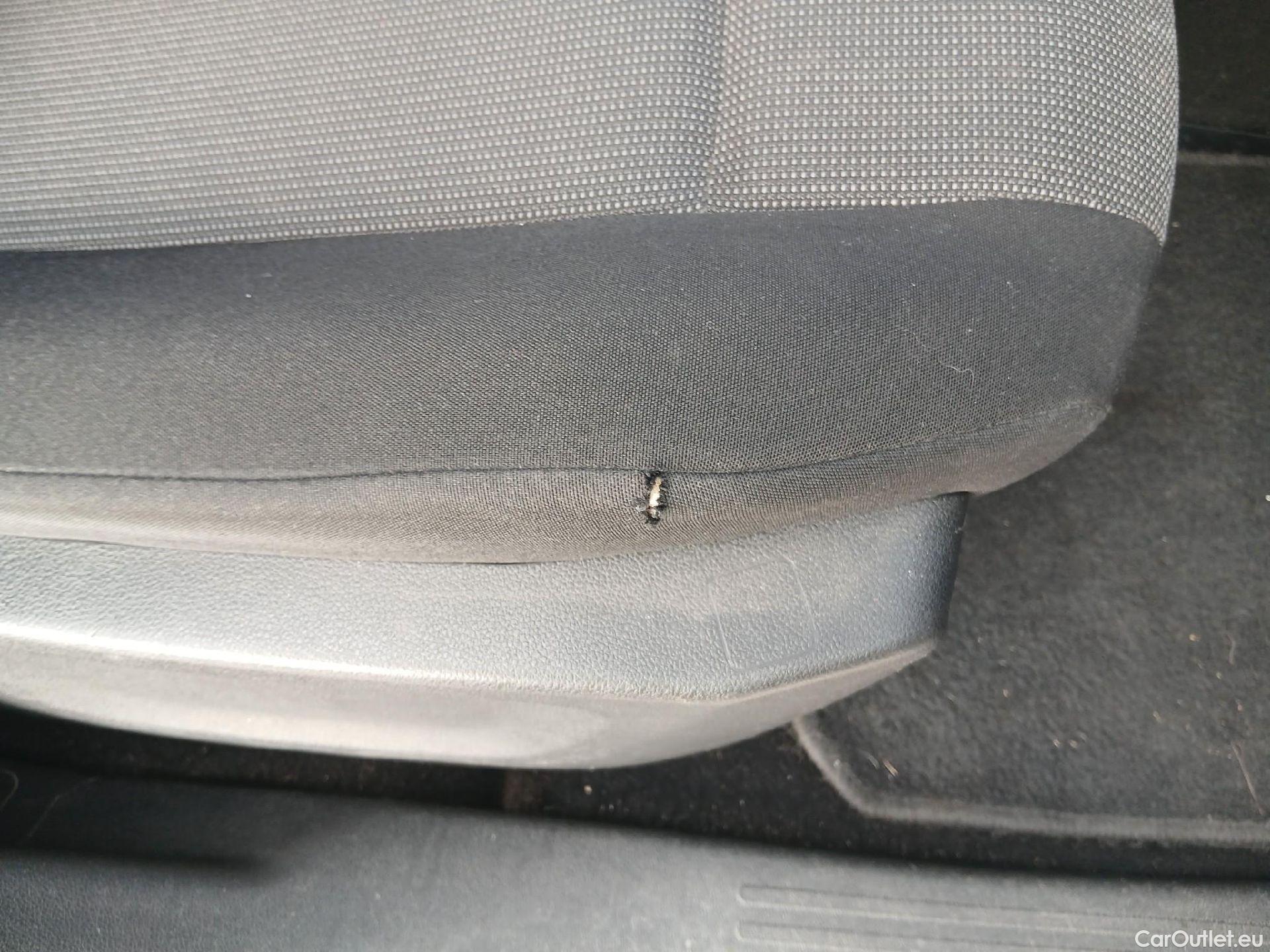  Toyota  Proace TOYOTA  COMBI CITY 1.5D 75kW (100CV) GX L1 #54