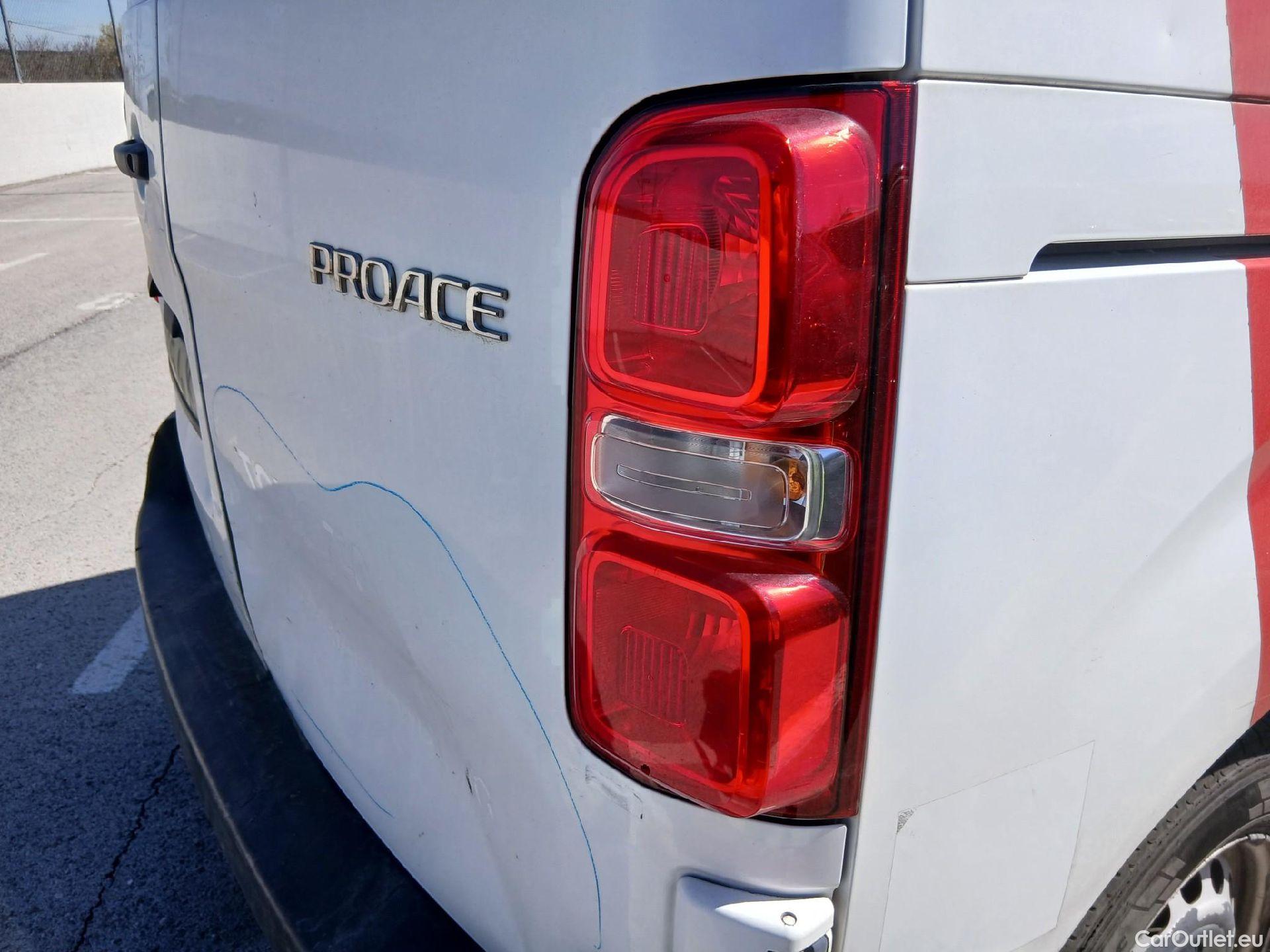  Toyota  Proace TOYOTA  / 2016 / 4P / furgón FU. MEDIO (L1) 2.0D 90kW COMFORT CARGA + #25