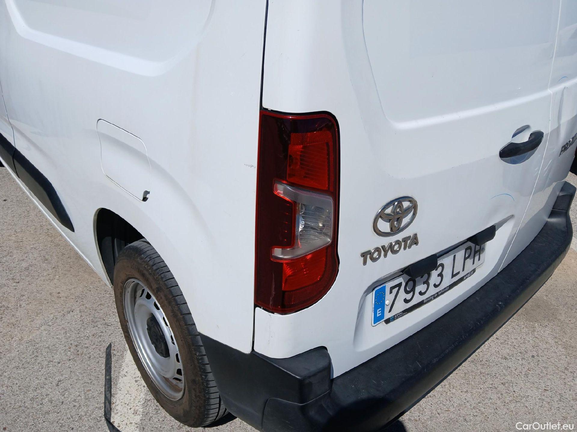  Toyota  Proace TOYOTA  City/2020/4P/furgón derivado de turismo 1.5D 56kW (75CV) GX 650kg Media #16