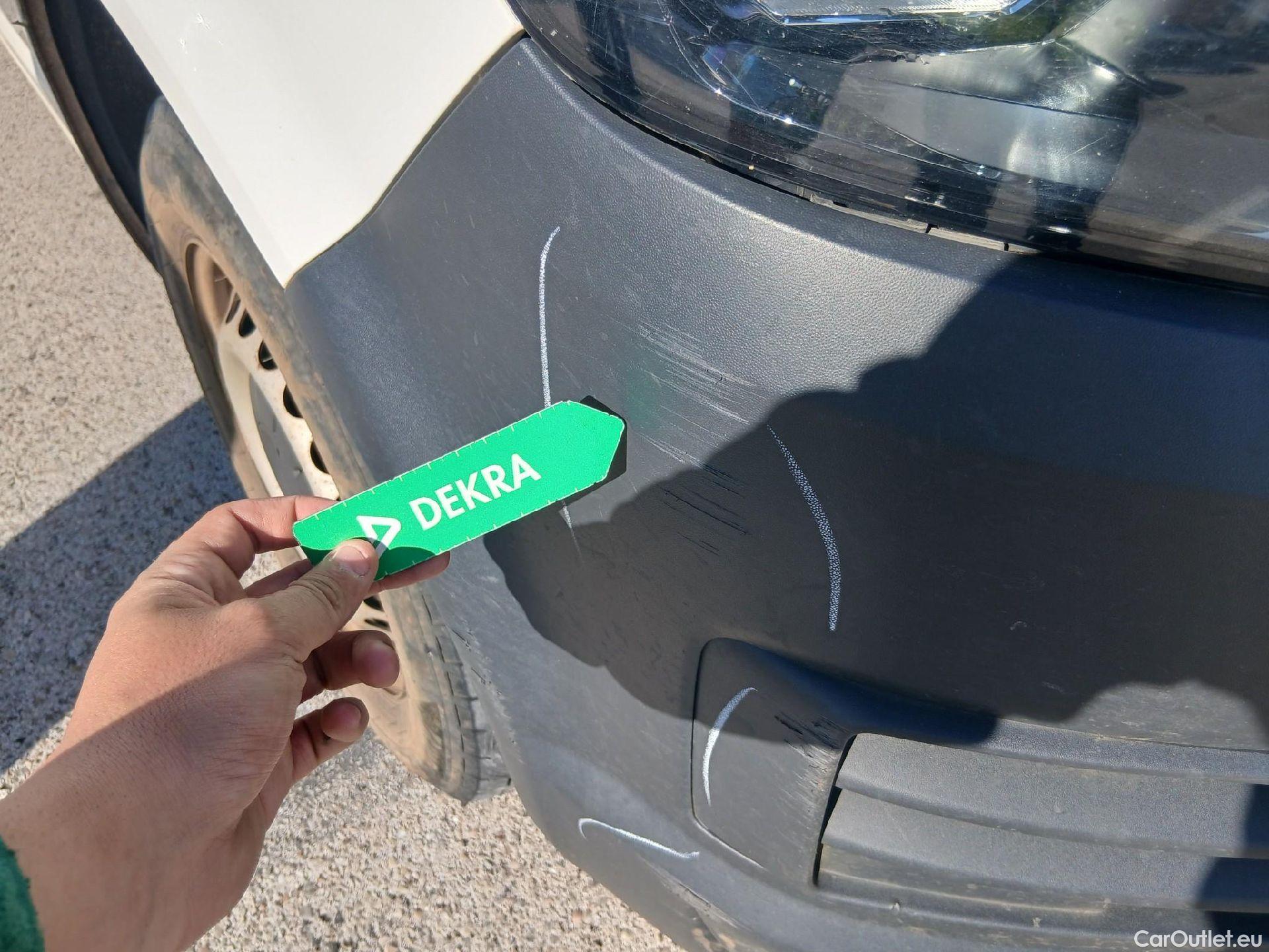  Volkswagen  Transporter VOLKSWAGEN  / 2015 / 4P / furgón Furgón Corto TN 2.0 TDI 110kW BMT 4Mot #4