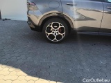  Alfa Romeo  TONALE ALFA ROMEO  / 2022 / 5P / SUV 1.5 160CV HYBRID TCT7 VELOCE #18