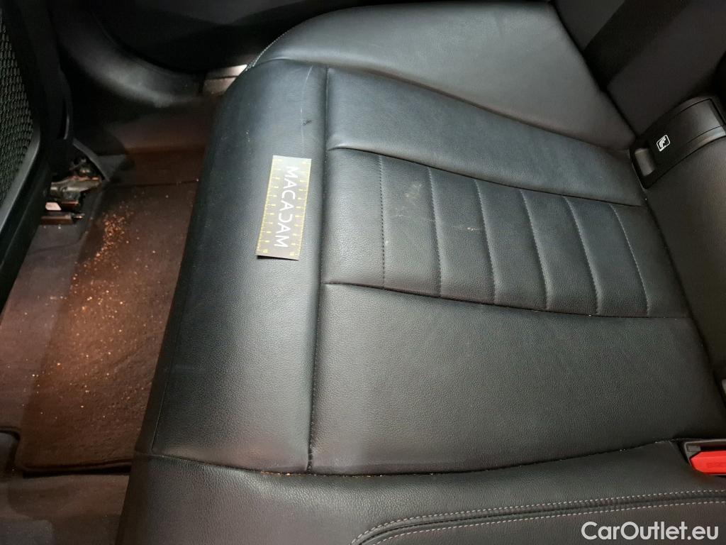  Bmw  Serie 3 BMW Série 3 Berline / 2018 / 4P / Berline 320d 190ch Luxury BVA8 #15