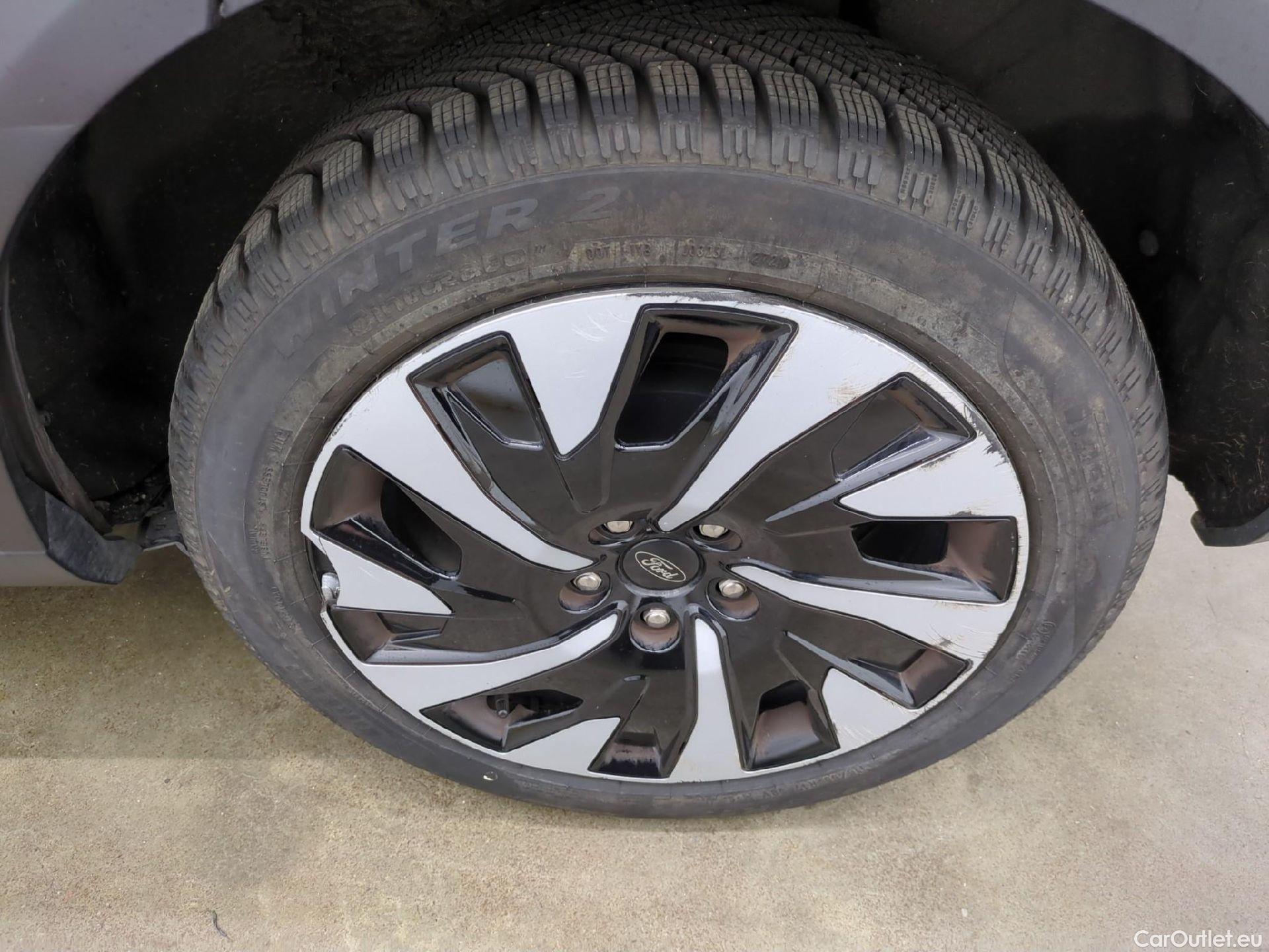  Ford  Puma  / 2019 / 5P / SUV 1.0 Flexifuel Hybrid 125 mHEV TITANIUM #74