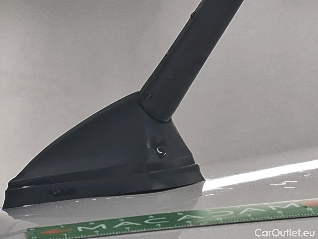  Citroen  Jumpy  4p Combi Taille M BlueHDi 115 BVM6 Confort 
 #14