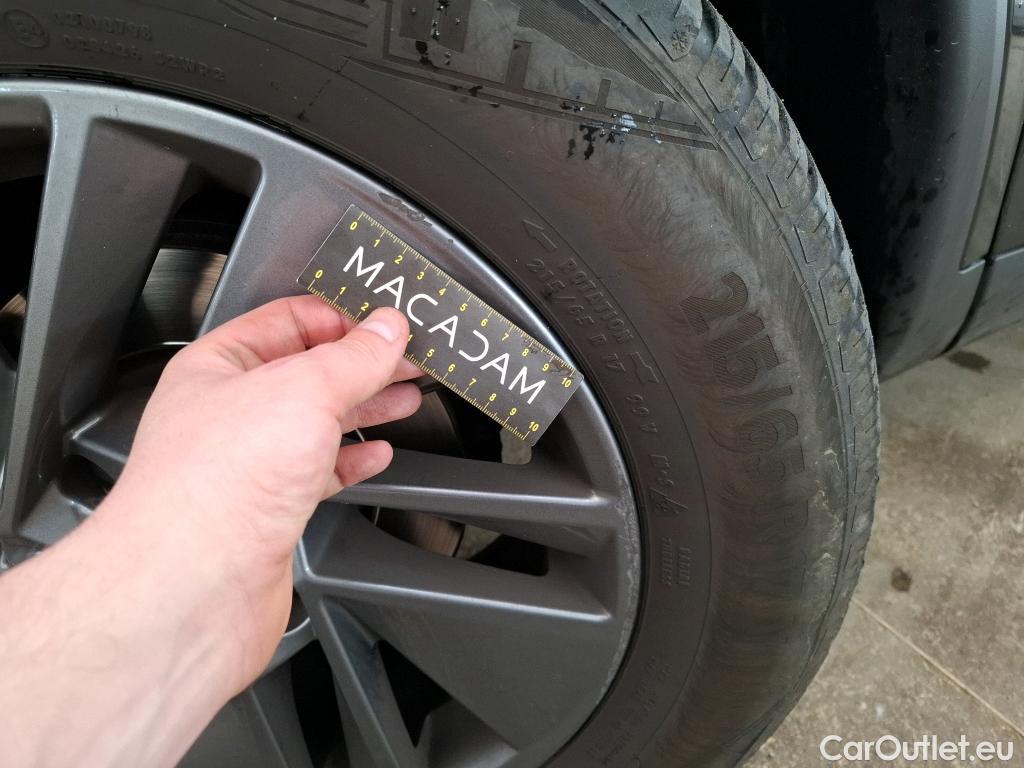  Nissan  Qashqai NISSAN  / 2021 / 5P / Crossover 1.3 MHEV 158ch Xtronic Business Edition #18