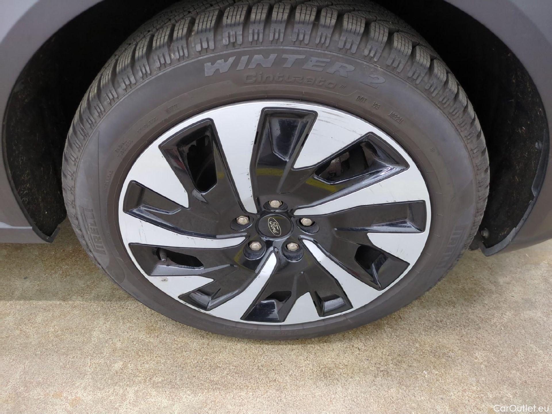  Ford  Puma  / 2019 / 5P / SUV 1.0 Flexifuel Hybrid 125 mHEV TITANIUM #72