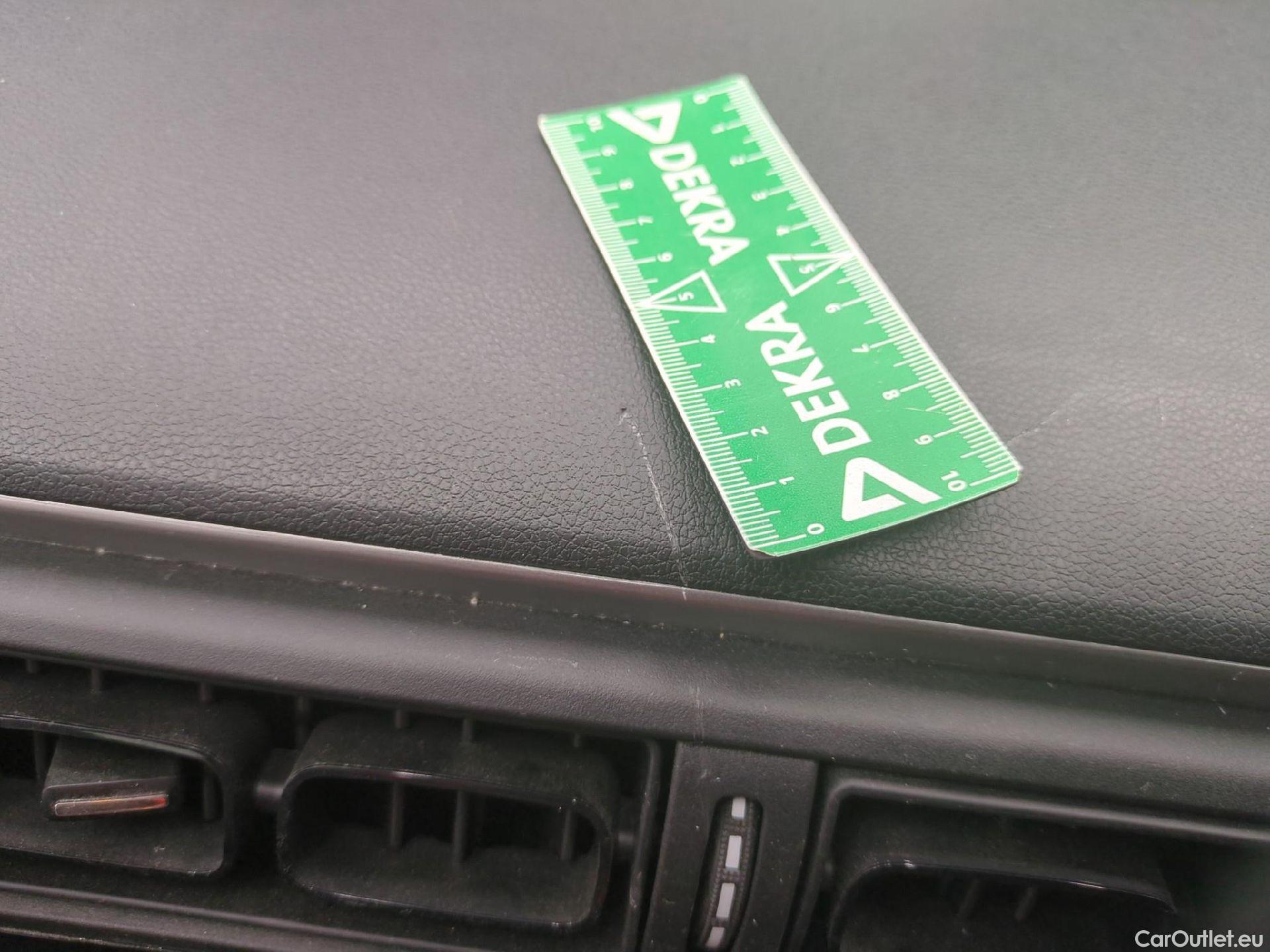  Citroen  C3  Société Feel 1.5 BlueHDI 100CV BVM6 E6dT #3