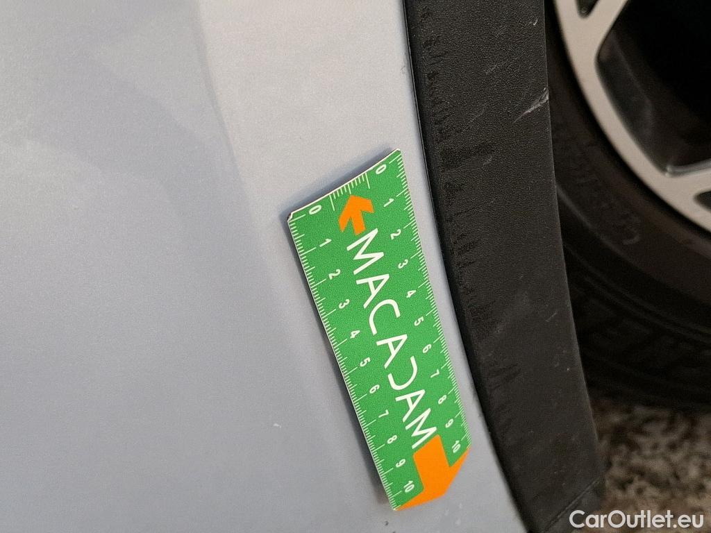  Alfa Romeo   STELVIO Stelvio Super Q4 2.2 JTDM 190CV BVA8 E6d #11