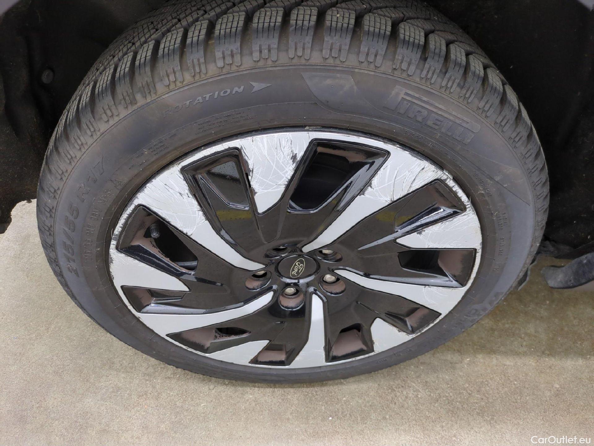  Ford  Puma  / 2019 / 5P / SUV 1.0 Flexifuel Hybrid 125 mHEV TITANIUM #77