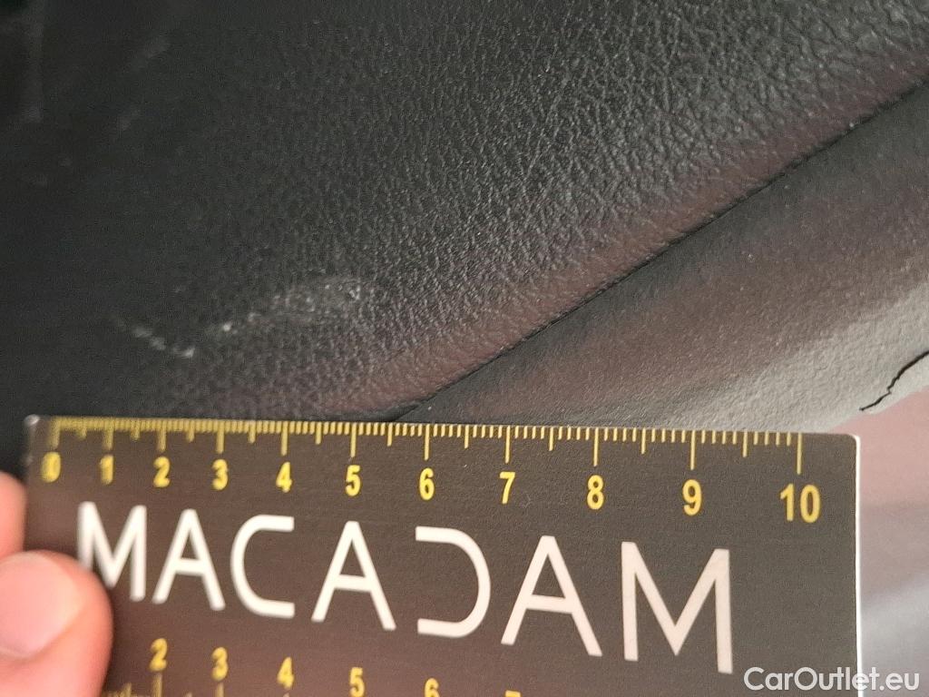  Mercedes  B-Klasse MERCEDES-BENZ Classe B / 2019 / 5P / monospace B 180 d Business Line Edition BA8 #11