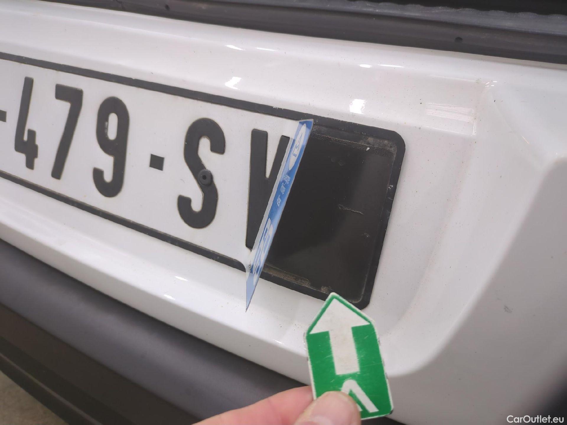  Citroen  C3  Société Feel 1.5 BlueHDI 100CV BVM6 E6dT #10