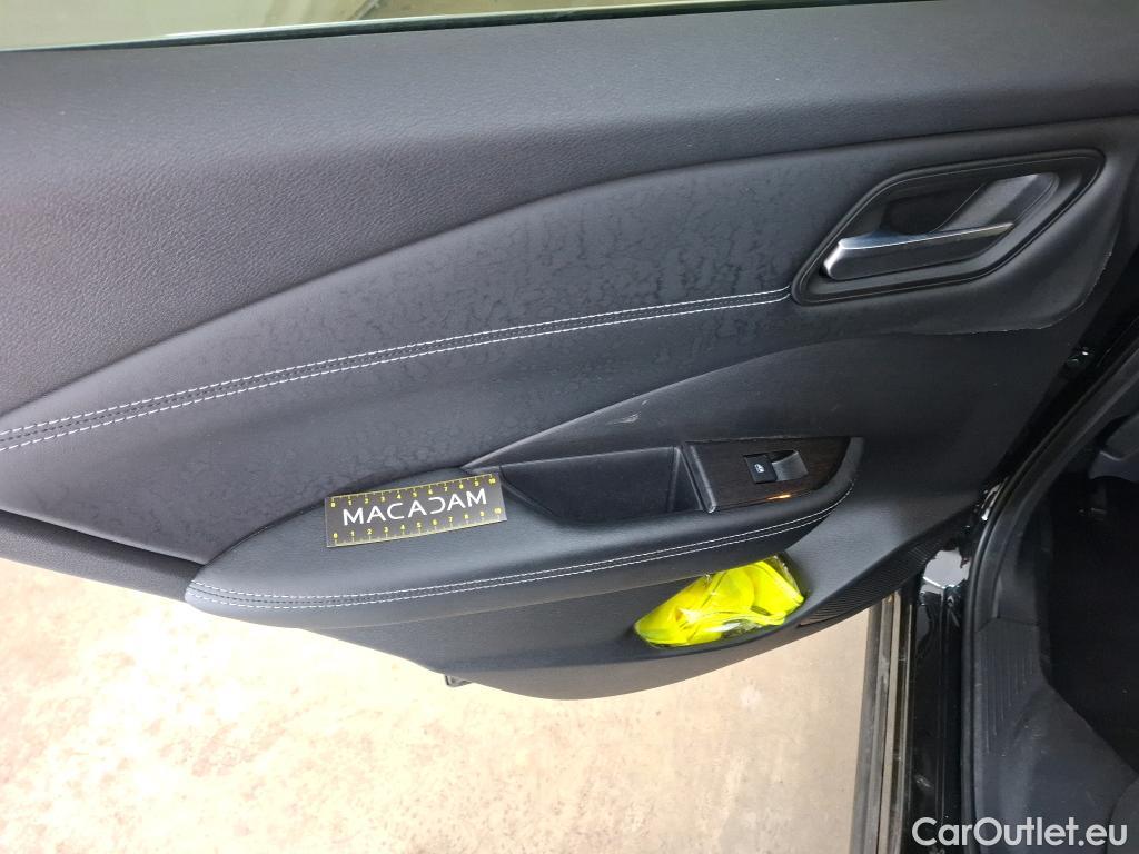  Nissan  Qashqai NISSAN  / 2021 / 5P / Crossover 1.3 MHEV 158ch Xtronic N-Style(SP) #16