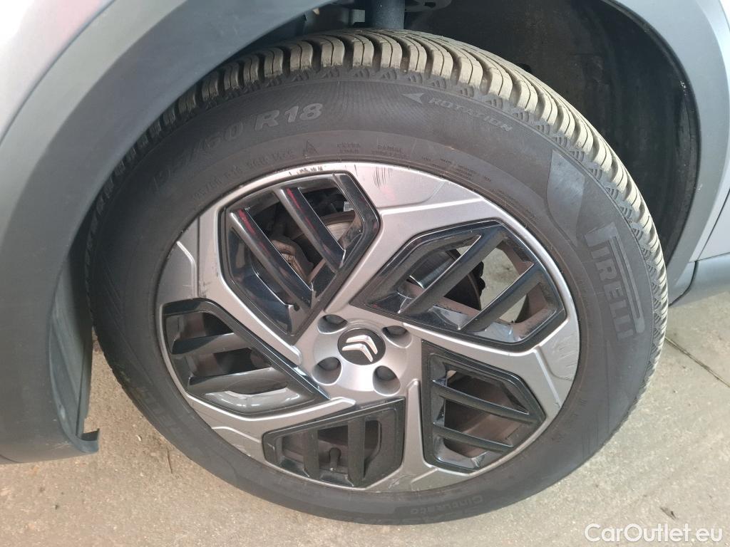  Citroen  C4  Berline C-Series 1.5 BlueHDI 130CV BVA8 6E #9