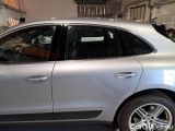  Porsche  Macan PORSCHE  / 2018 / 5P / SUV 3.0 V6 S #50