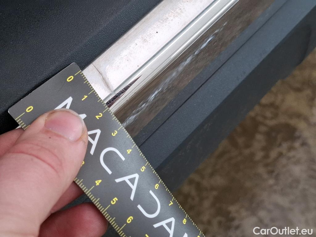  Peugeot  3008  Active Business 1.5 HDi 130CV BVA8 E6d #25