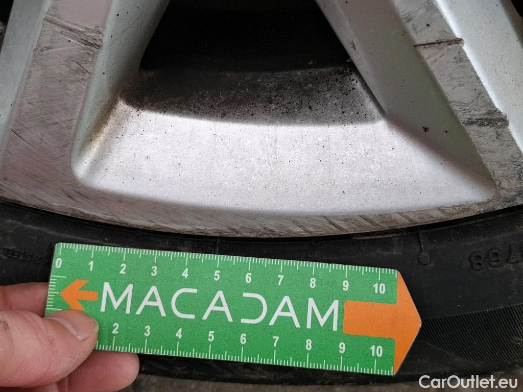  Seat  Leon SEAT  Sportstourer / 2020 / 5P / Break 2.0 TDI 150 DSG S&S Style Business #7