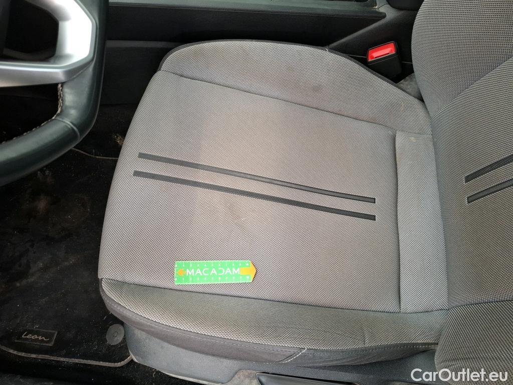  Seat  Leon SEAT  Sportstourer / 2020 / 5P / Break 2.0 TDI 150 DSG S&S Style Business #43