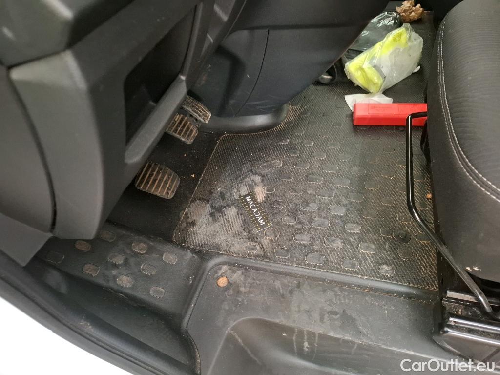  Renault  Trafic RENAULT  / 2021 / 4P / Fourgon tôlé FG GCF L2H1 3T Blue dCi 130 #14