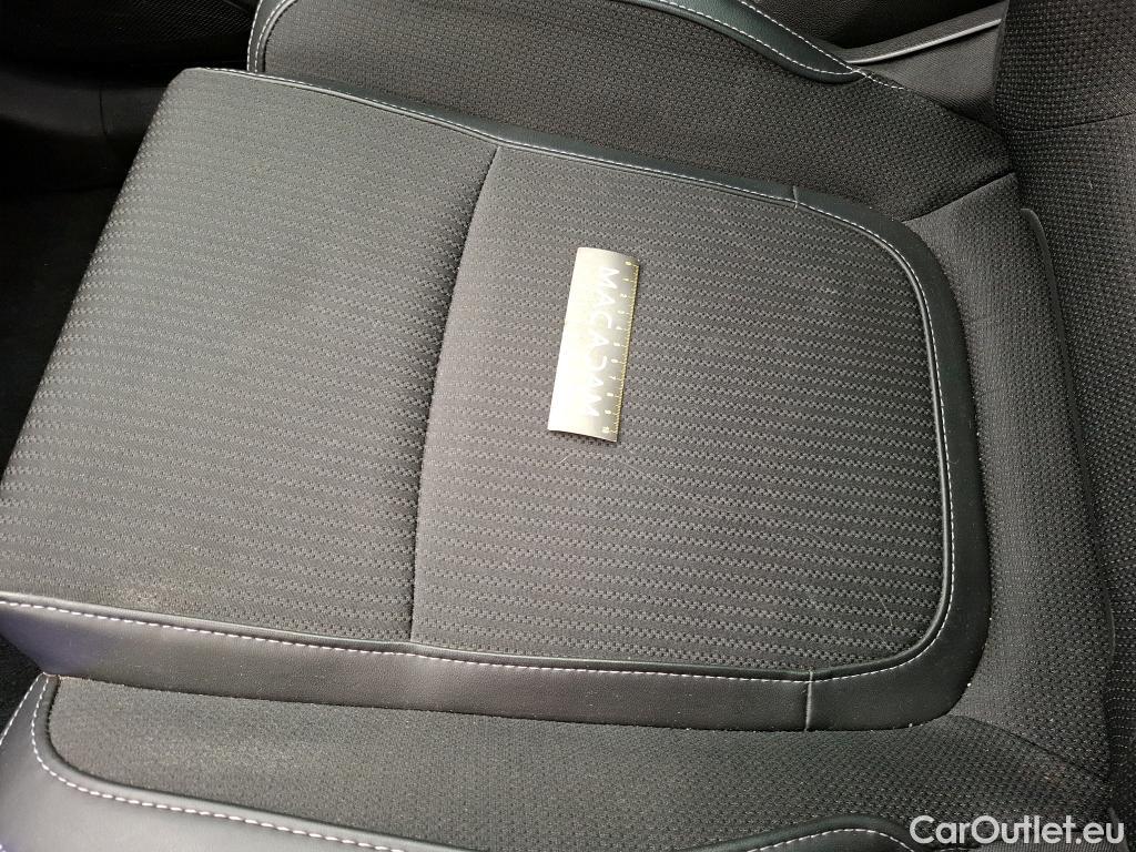  Renault  Megane  IV Berline 5 ptes. Techno 1.5 dCi 115CV BVA7 E6d #3