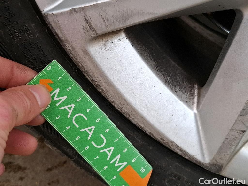  Seat  Leon SEAT  Sportstourer / 2020 / 5P / Break 2.0 TDI 150 DSG S&S Style Business #6