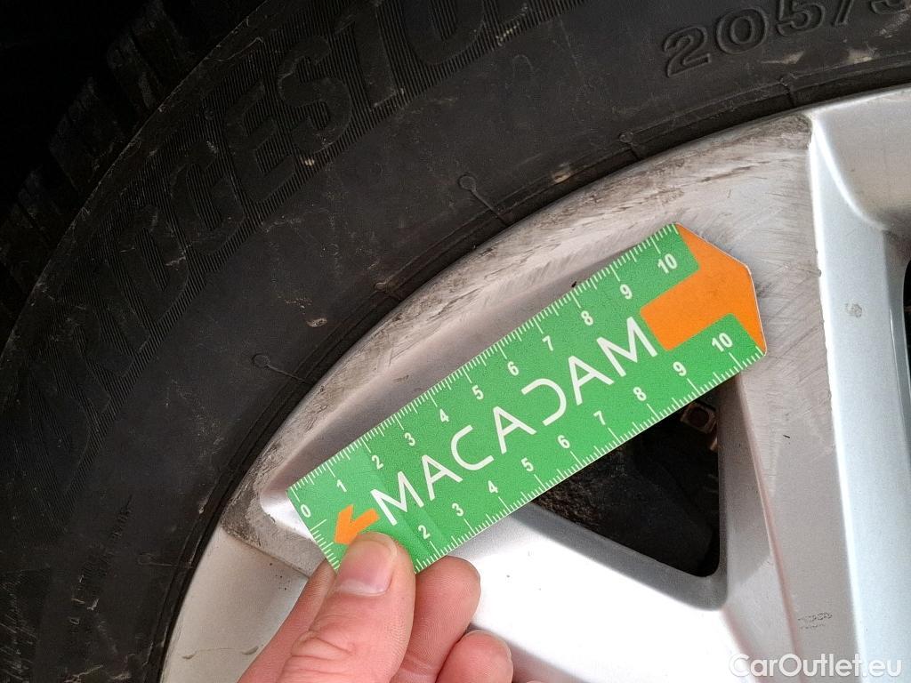  Seat  Leon SEAT  Sportstourer / 2020 / 5P / Break 2.0 TDI 150 DSG S&S Style Business #5