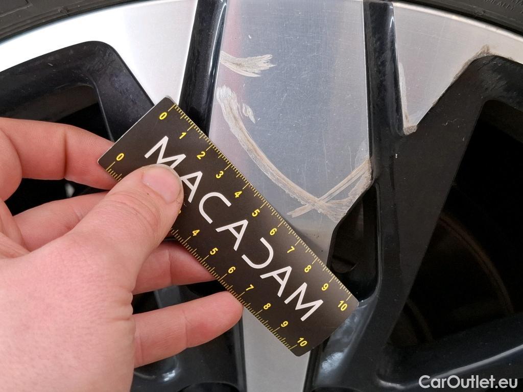  Peugeot  3008  Active Business 1.5 HDi 130CV BVA8 E6d #3